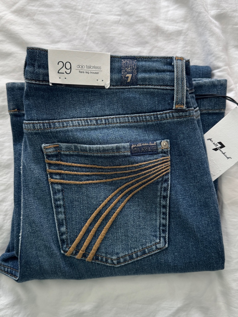7 FOR ALL MANKIND | NWT dojo tailorless flare leg trouser with gold SIZE 29